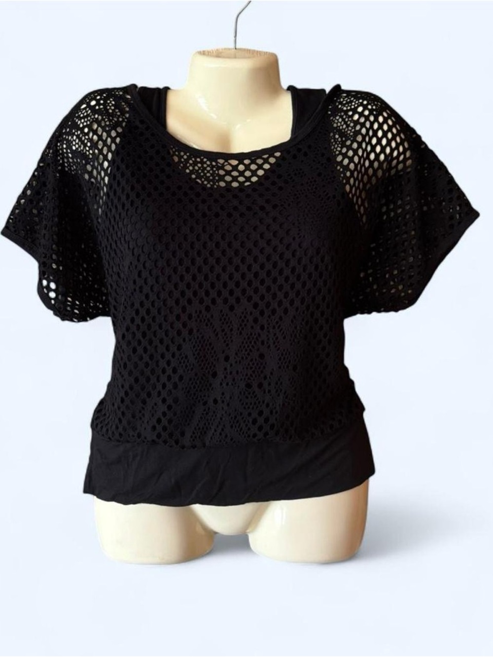Ambiance Apparel Black Mesh Short Sleeve Pullover
